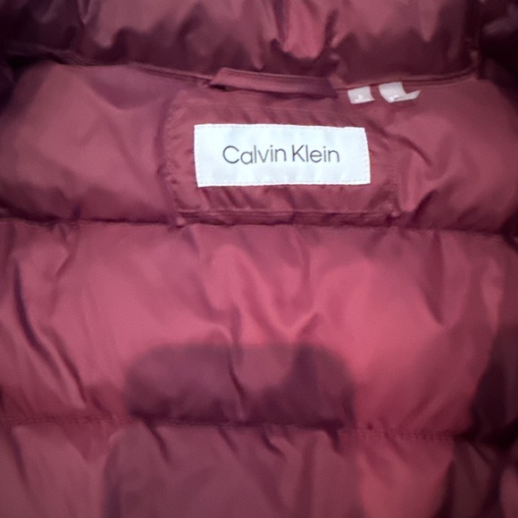 Burgundy Sleeveless Down/Puffer Jacket, S, NWT - Picture 4 of 7
